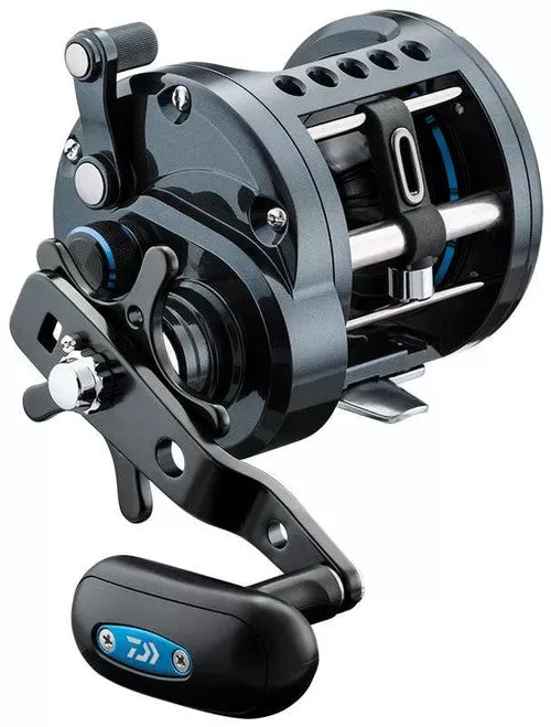 Daiwa STTLW30HB Saltist LW Levelwind Conventional Reel