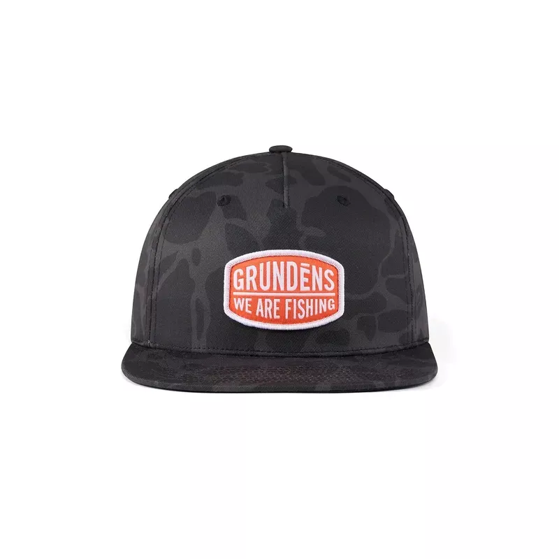 Grundéns We Are Fishing Camo Trucker